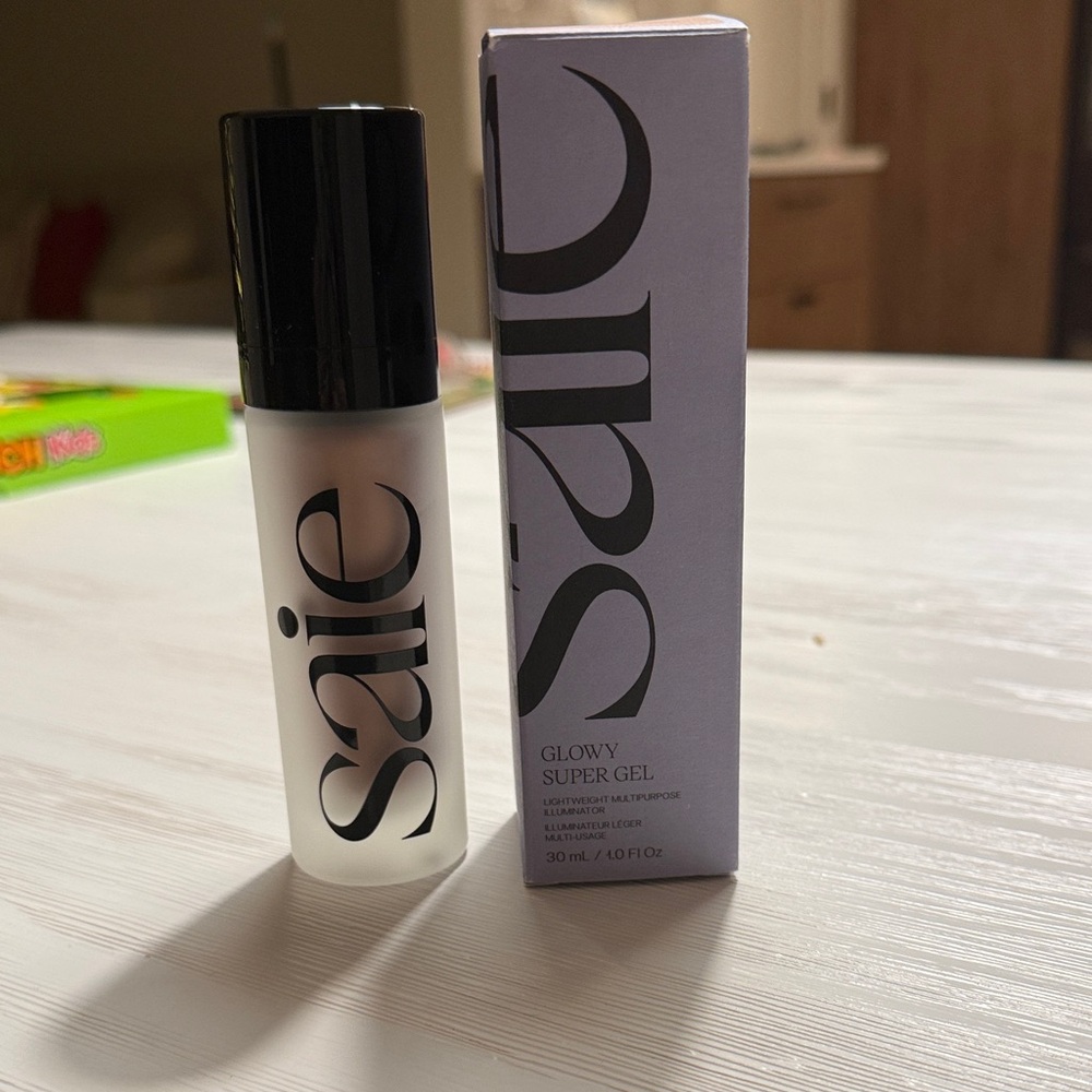 Saie Glowy Super Gel Roseglow